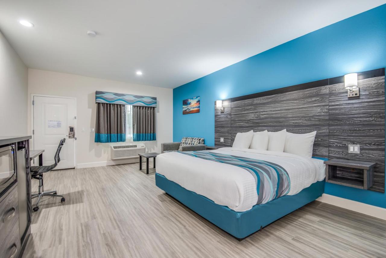 Americas Best Value Inn & Suites Houston At Hwy 6 Bagian luar foto
