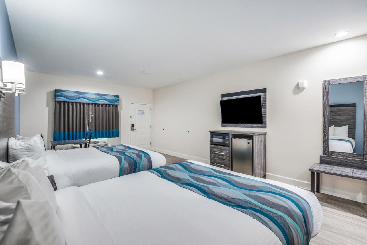 Americas Best Value Inn & Suites Houston At Hwy 6 Bagian luar foto