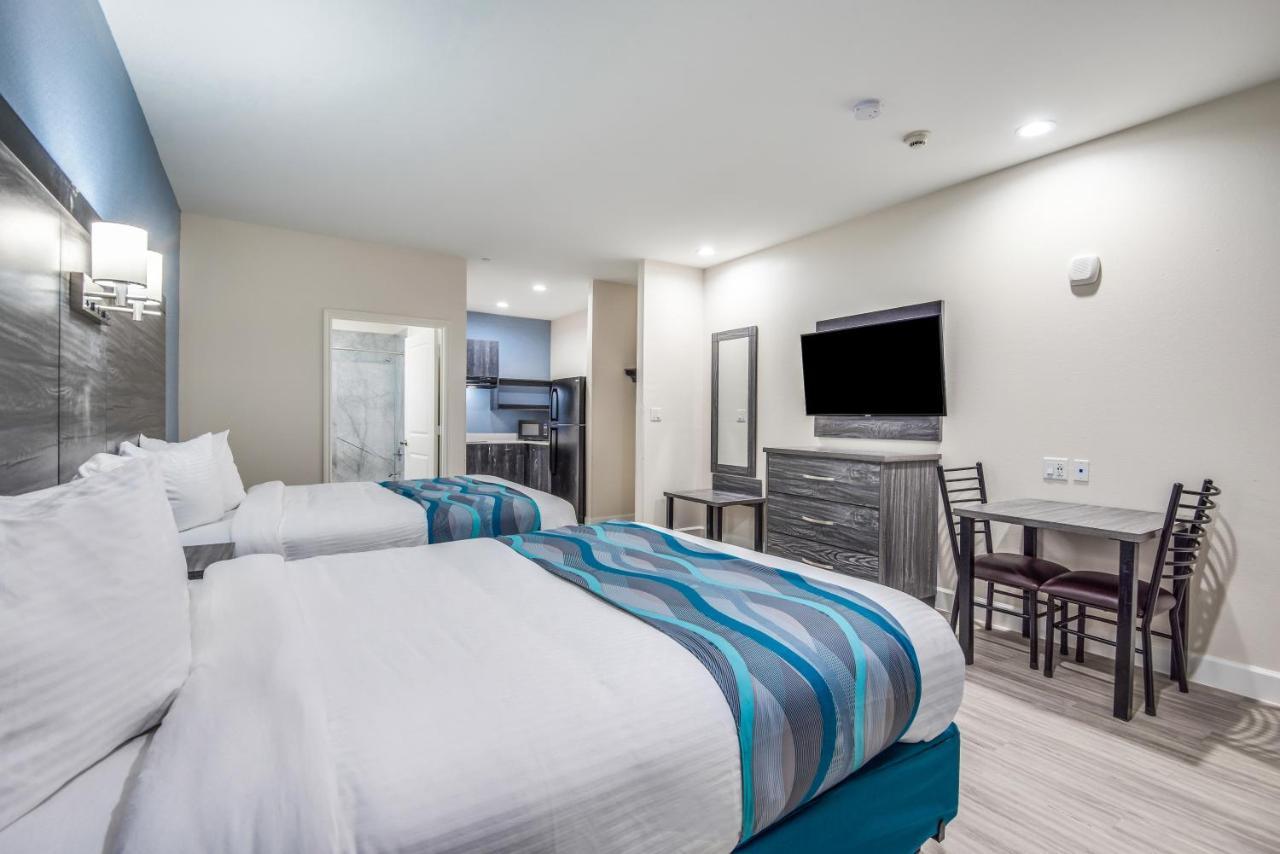 Americas Best Value Inn & Suites Houston At Hwy 6 Bagian luar foto