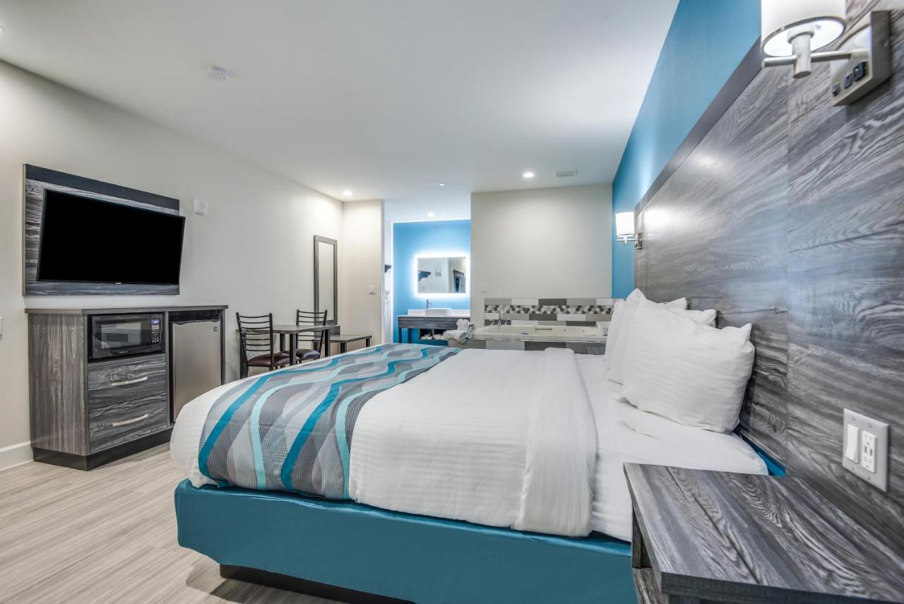 Americas Best Value Inn & Suites Houston At Hwy 6 Bagian luar foto